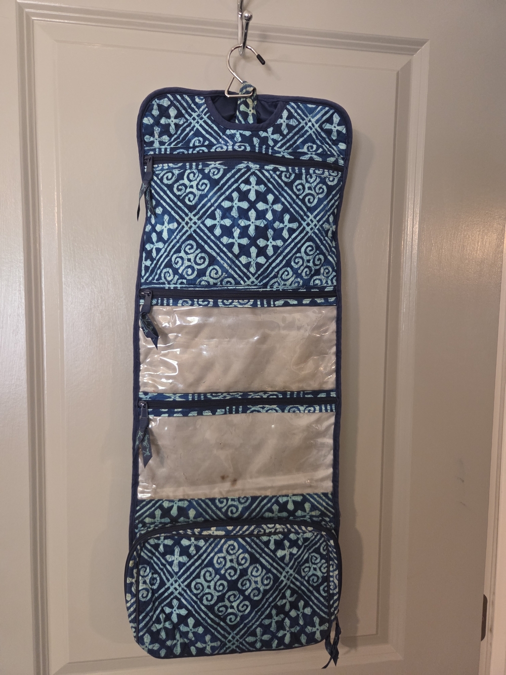 Vera Bradley Navy and Light Blue Hanging Cosmetic Organizer